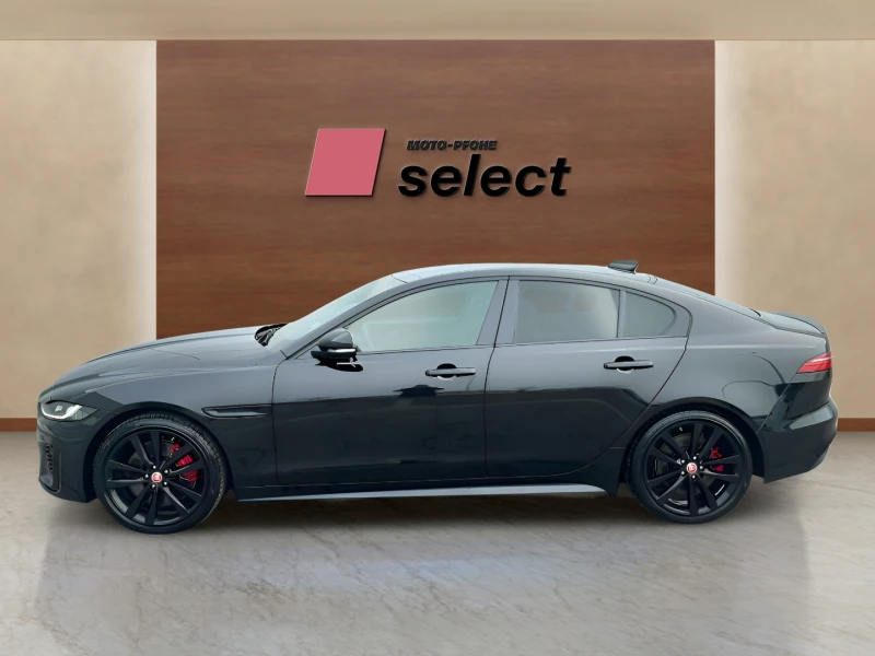 Jaguar XE 2.0 I4, снимка 9 - Автомобили и джипове - 48093412