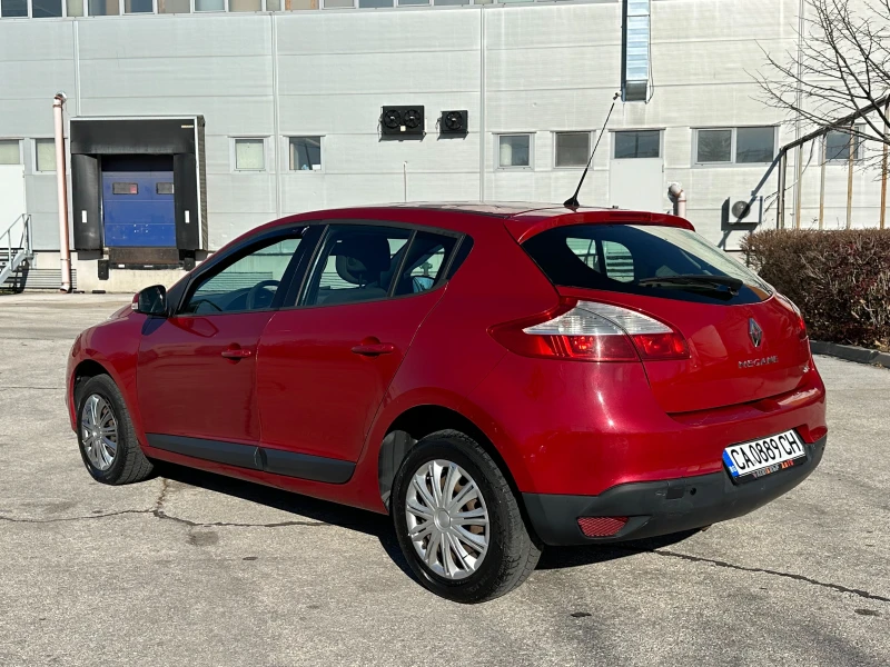 Renault Megane 1.5 d 90 к.с., снимка 3 - Автомобили и джипове - 48129867