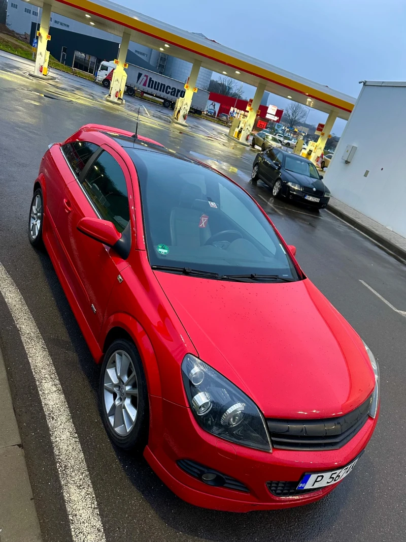 Opel Astra 1.6T PANORAMA, снимка 1 - Автомобили и джипове - 48384384