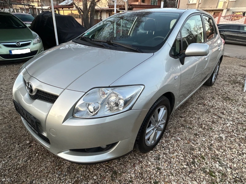 Toyota Auris 1.4i-97k.c., снимка 2 - Автомобили и джипове - 48447396