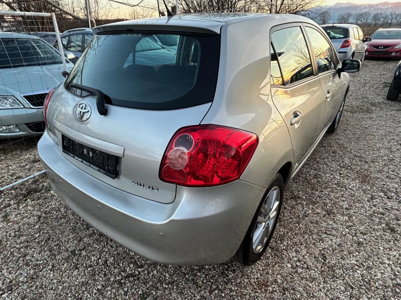 Toyota Auris 1.4i-97k.c., снимка 4 - Автомобили и джипове - 48447396