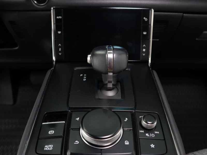 Mazda MX-30, снимка 14 - Автомобили и джипове - 51193302