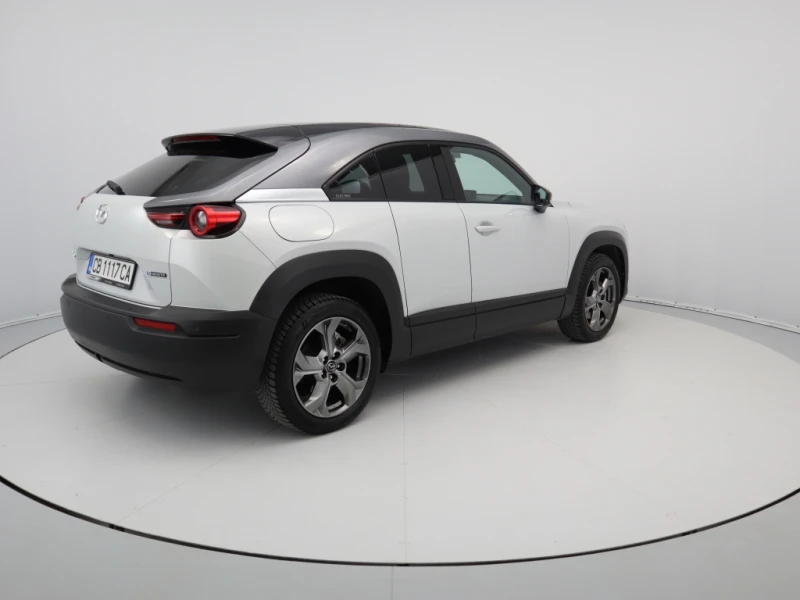 Mazda MX-30, снимка 6 - Автомобили и джипове - 51193302