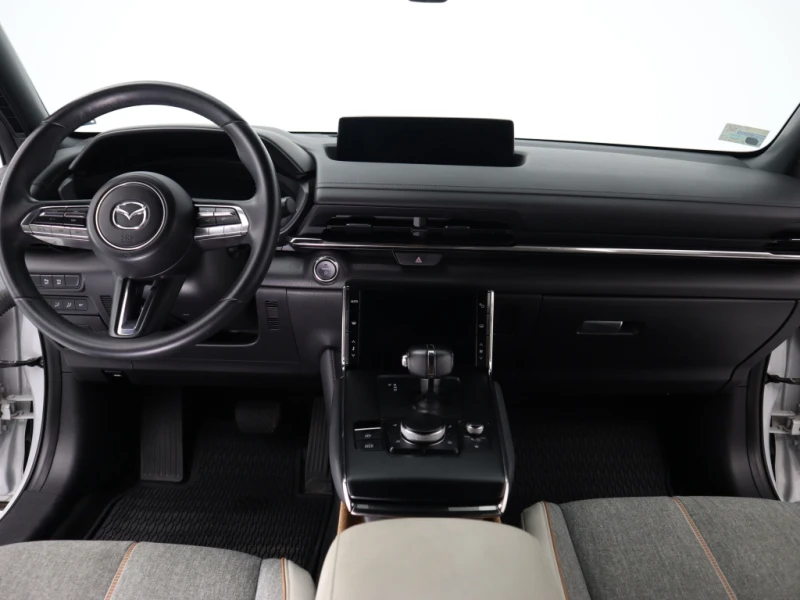 Mazda MX-30, снимка 11 - Автомобили и джипове - 51193302