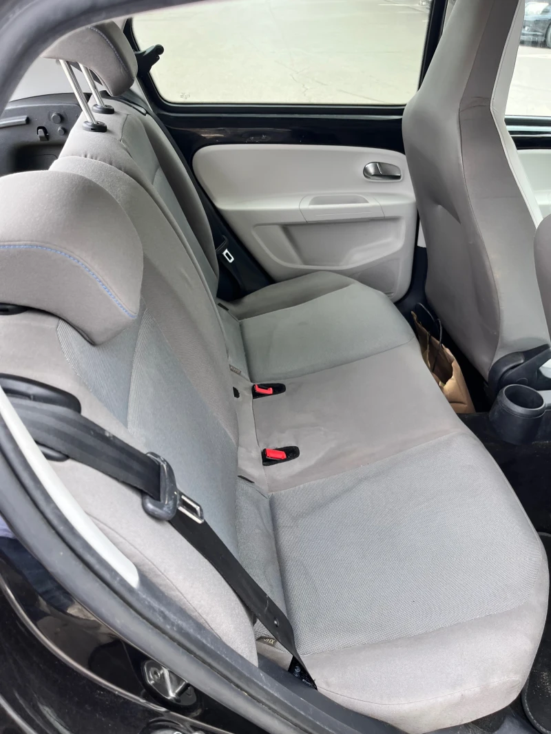 VW Up e Up, снимка 11 - Автомобили и джипове - 51926569