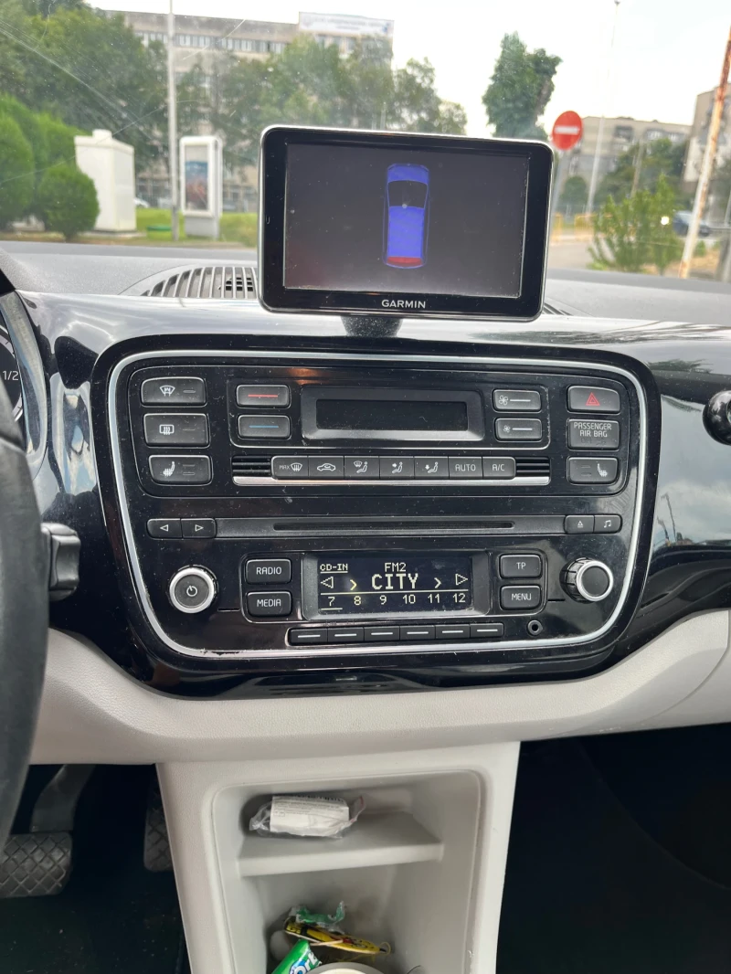 VW Up e Up, снимка 8 - Автомобили и джипове - 51926569