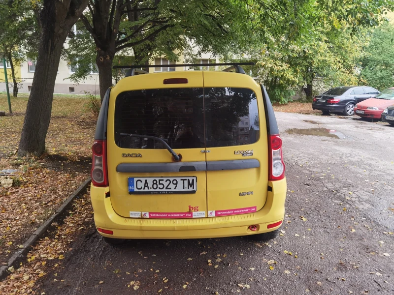 Dacia Logan, снимка 2 - Автомобили и джипове - 52288603