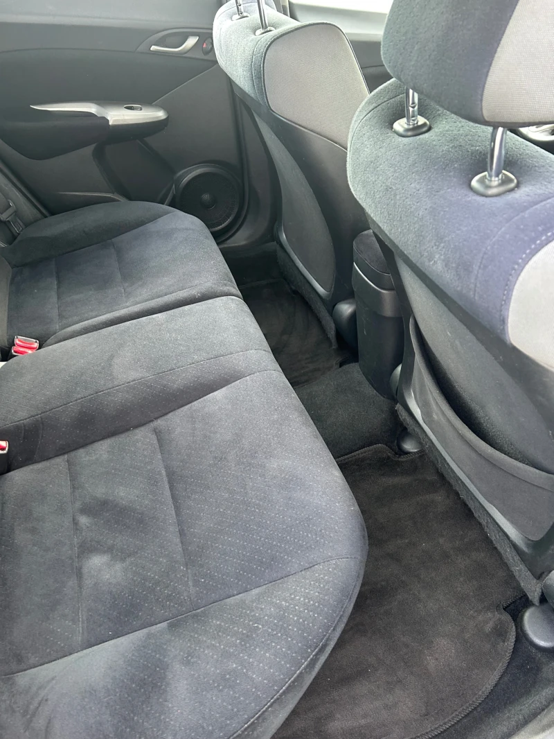 Honda Civic, снимка 6 - Автомобили и джипове - 52067177