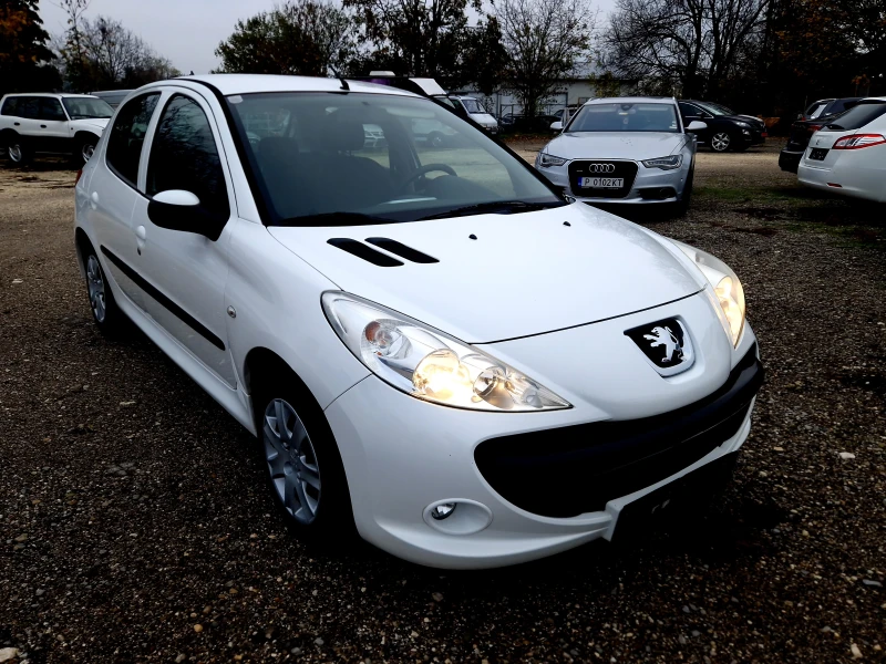Peugeot 206 plus/1.4I/96хил.км., снимка 3 - Автомобили и джипове - 52353272