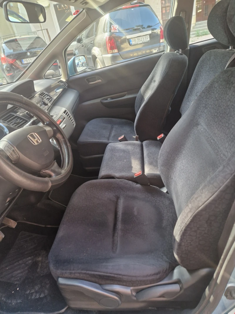 Honda Fr-v, снимка 7 - Автомобили и джипове - 52802343