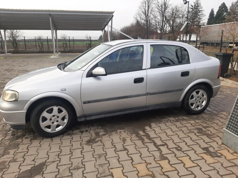 Opel Astra Юбилейна серия 100 години Опел, снимка 2 - Автомобили и джипове - 52859347