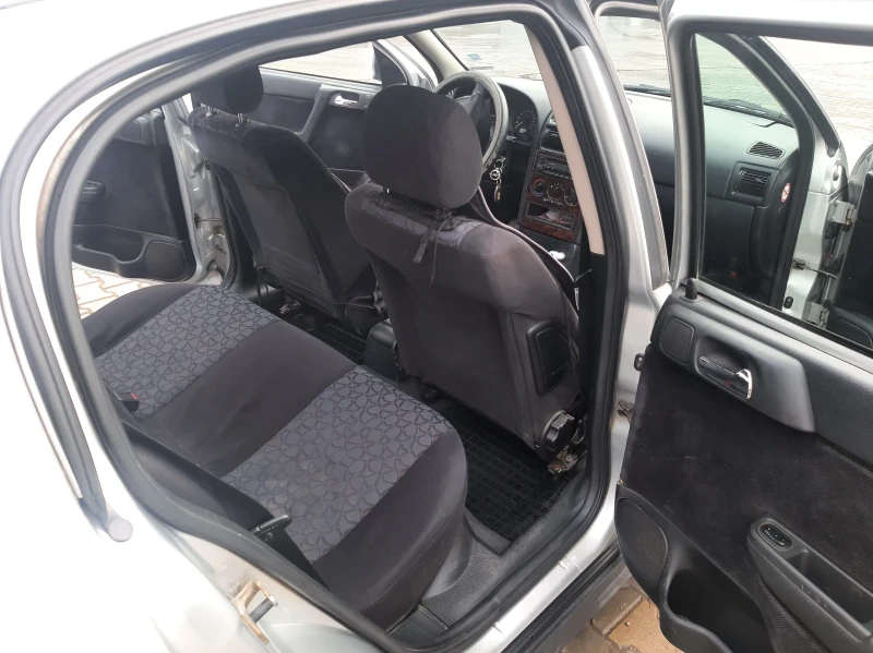 Opel Astra Юбилейна серия 100 години Опел, снимка 8 - Автомобили и джипове - 52859347