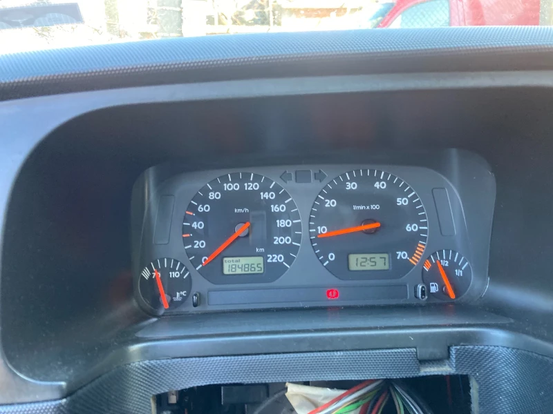 VW Golf, снимка 4 - Автомобили и джипове - 53140510