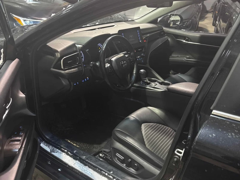 Toyota Camry * SE * CARFAX * БЕЗ ПЪРВОНАЧАЛНА ВНОСКА, снимка 5 - Автомобили и джипове - 53302129