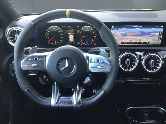 Mercedes-Benz A45 AMG AMG*S*LED*4M*PANORAMA*NAVI*, снимка 10 - Автомобили и джипове - 45095449