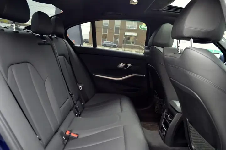 BMW 330 � �����/xDrive/CARFAX/����������� | Mobile.bg � ����������� 15