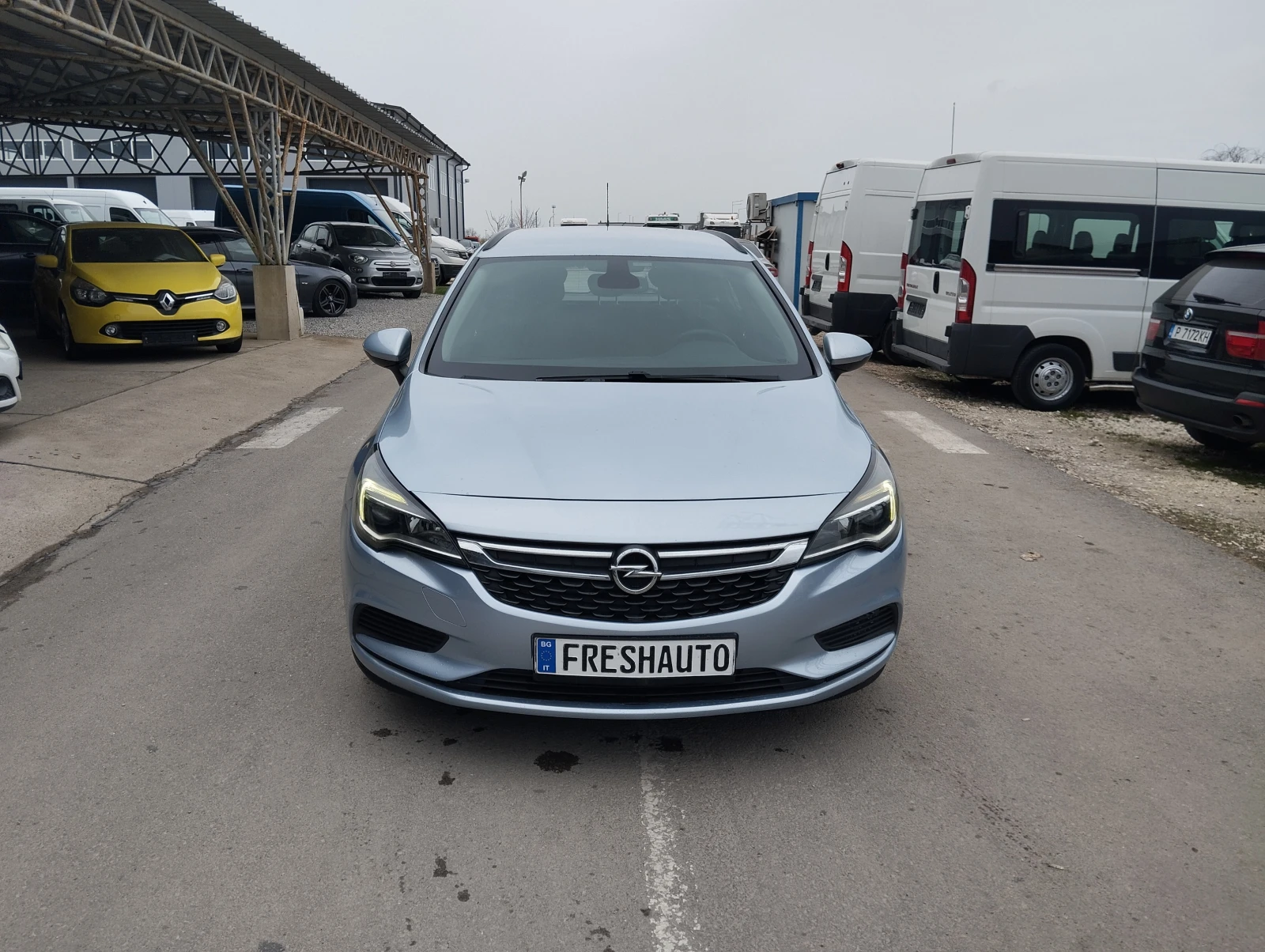 Opel Astra 1.6 CDTI, снимка 1