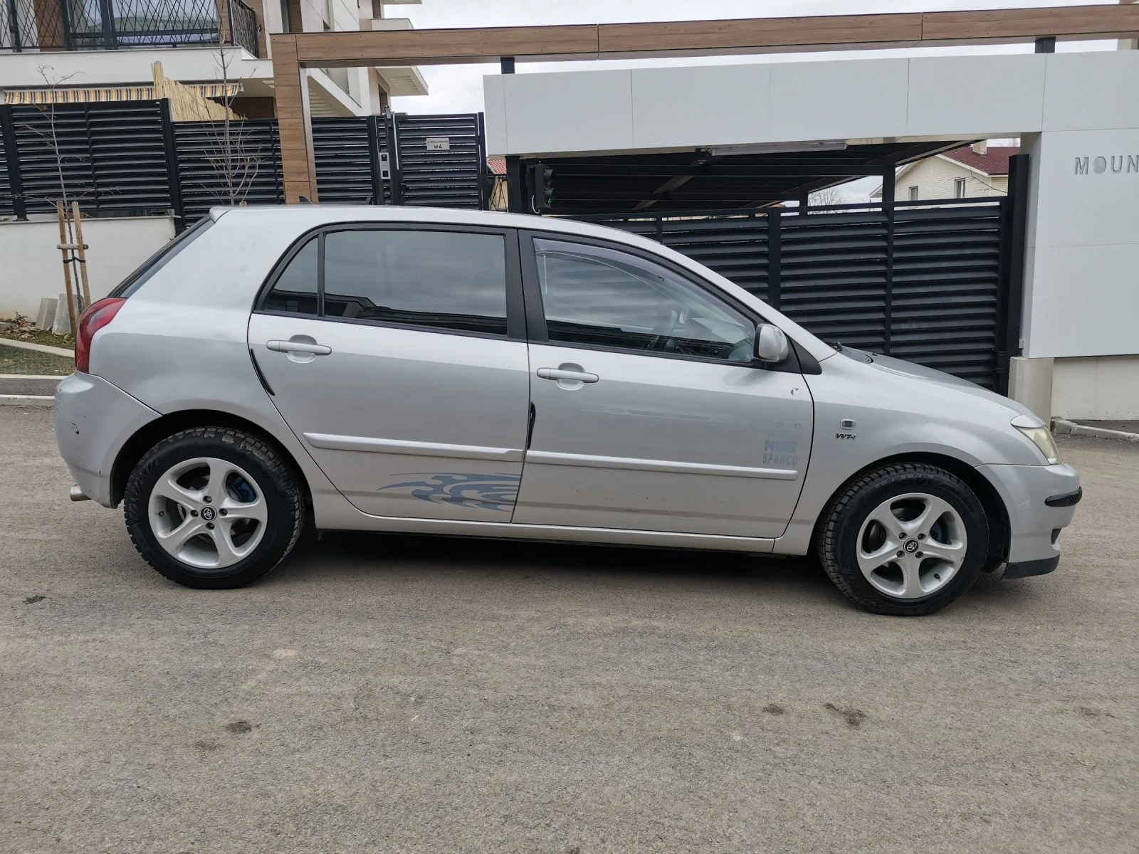 Toyota Corolla 1.6 vvti - изображение 8