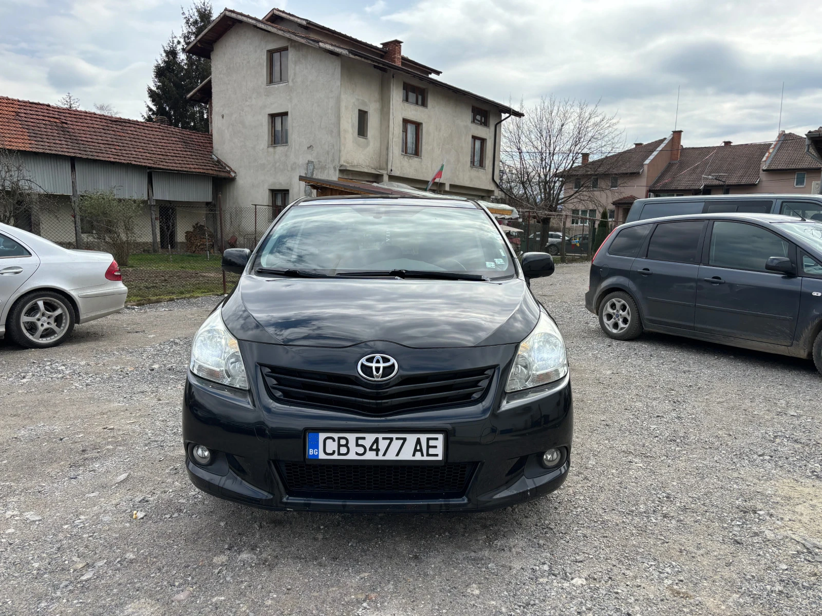 Toyota Verso 1.8 vvti 147 - изображение 2