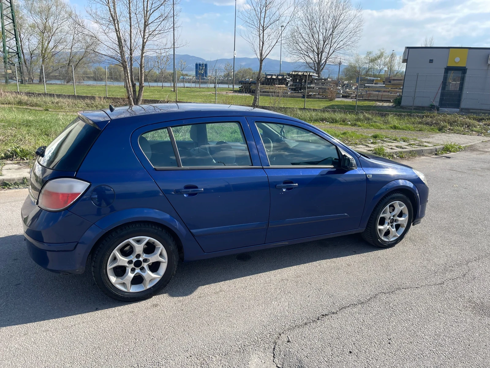 Opel Astra 1.8 - изображение 3