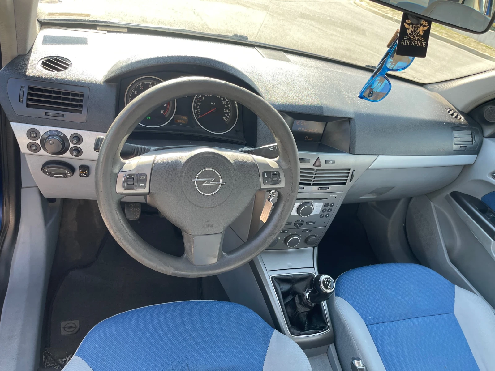 Opel Astra 1.8 - изображение 8