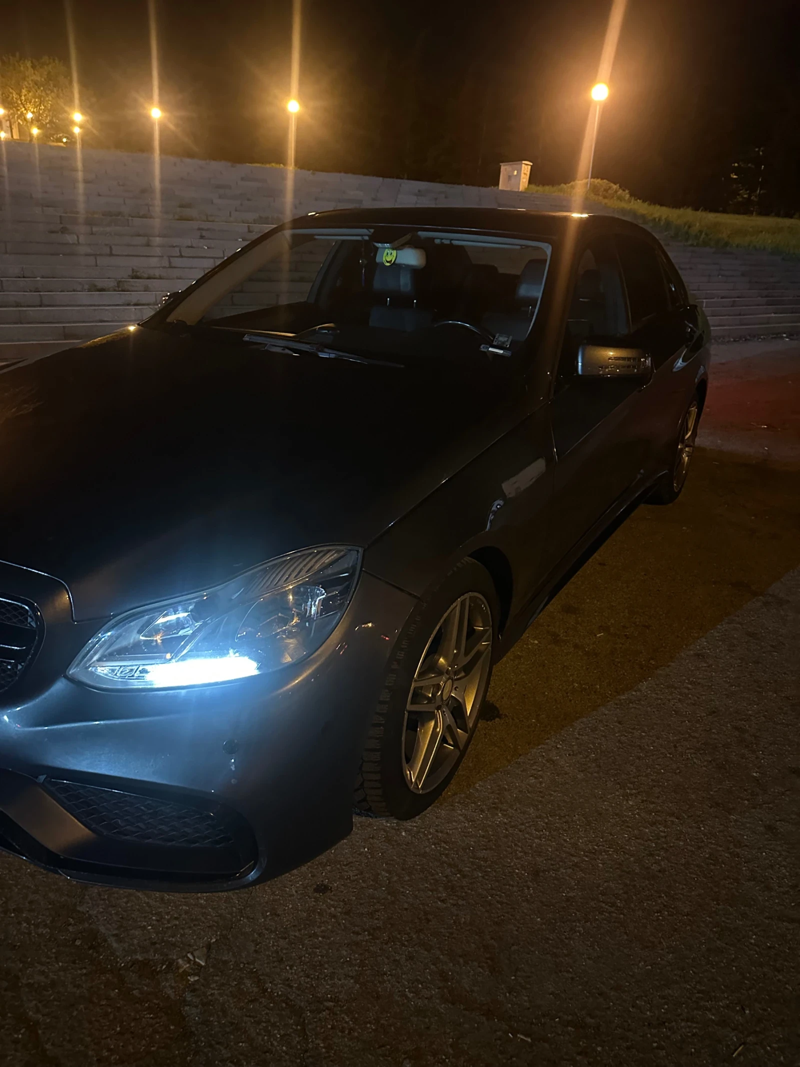 Mercedes-Benz E 200 2.2 - изображение 2