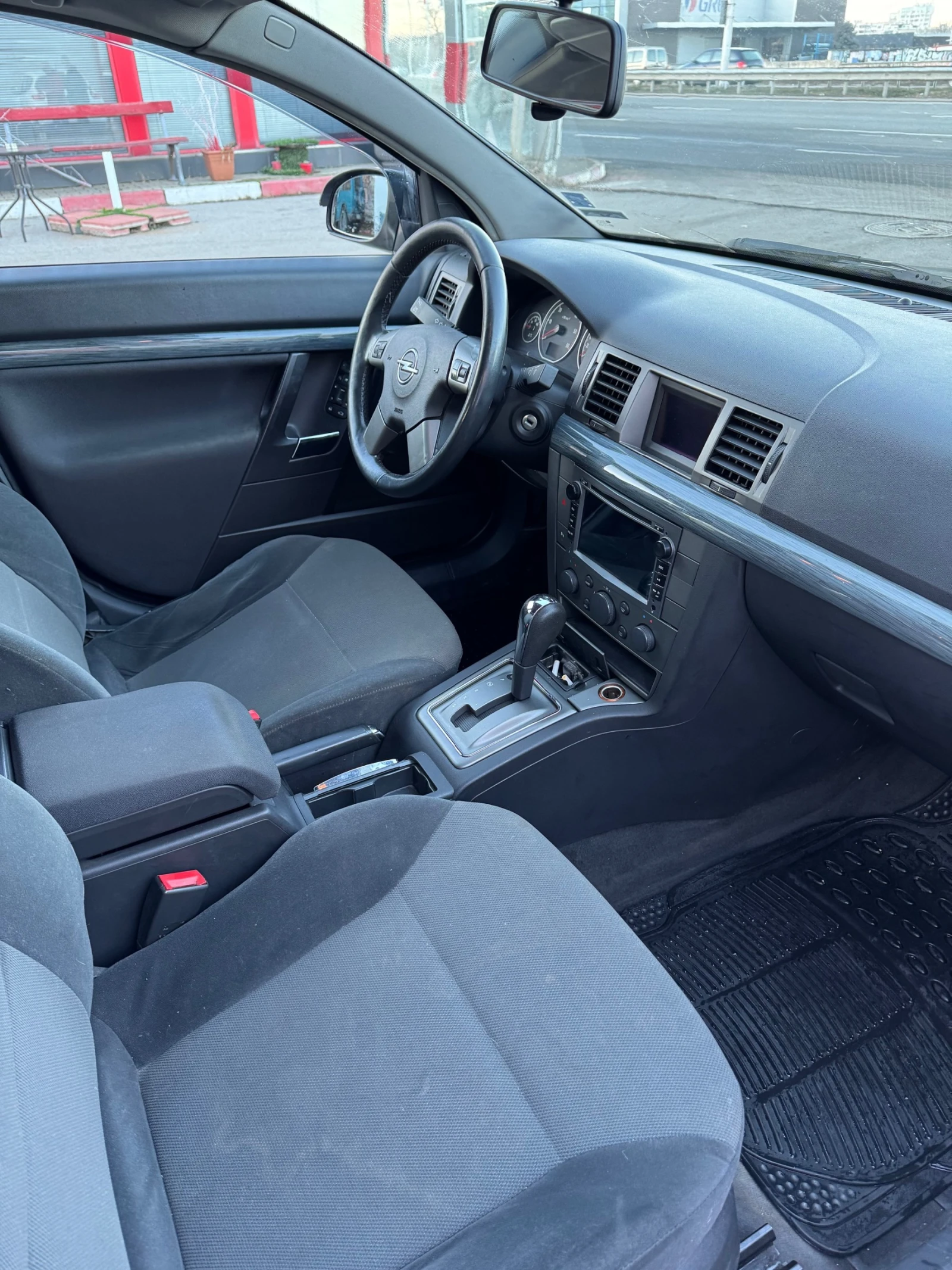 Opel Vectra 1.9 CDTI 150 hp - изображение 4