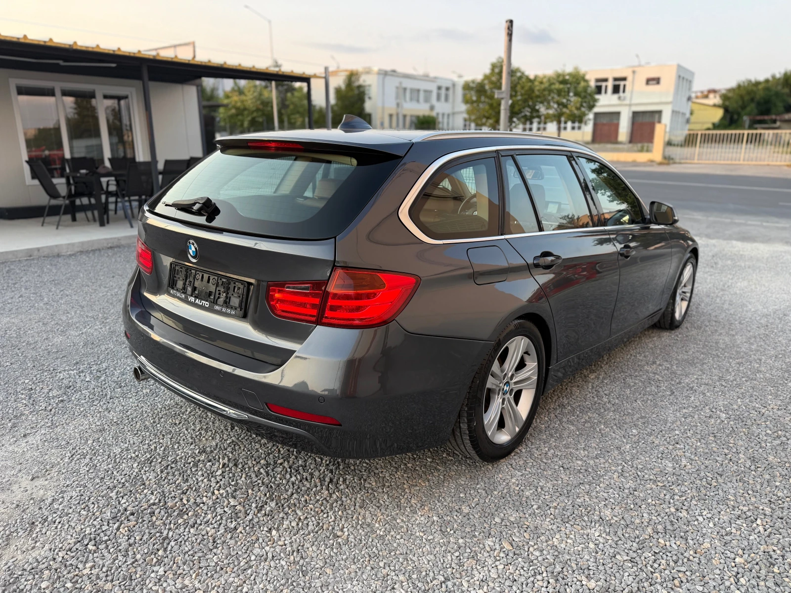 BMW 320 D LUXURY LINE PANO XENON - изображение 4
