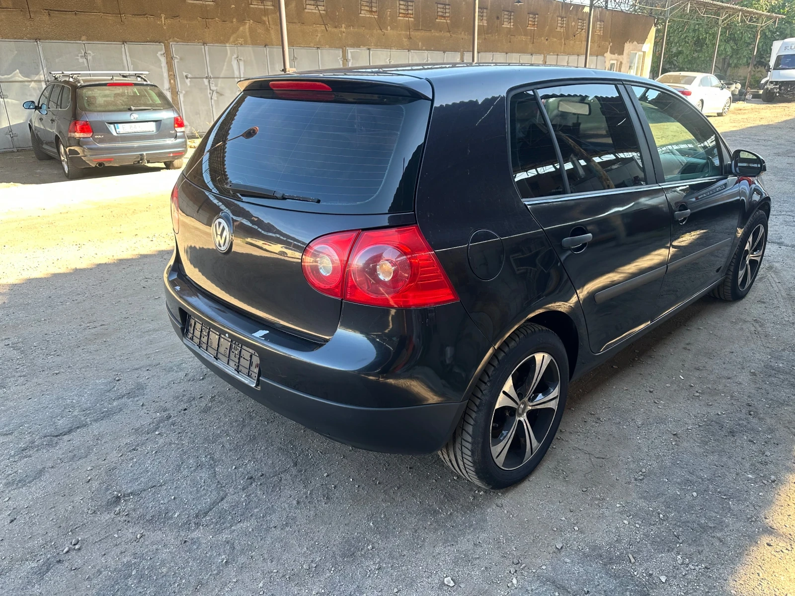 VW Golf 1.6FSI | Mobile.bg   4