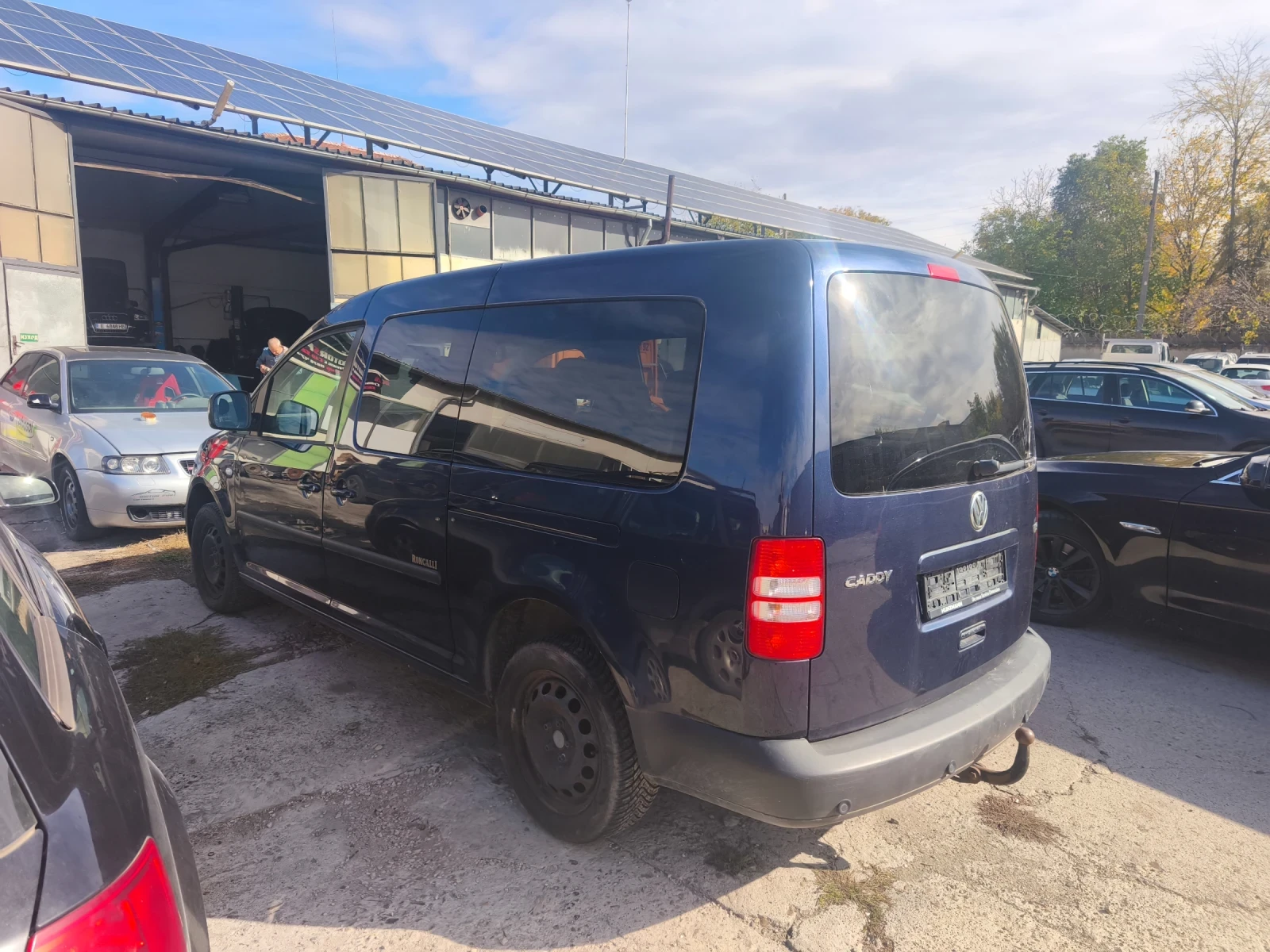 VW Caddy Maxi | Mobile.bg — изображение 4