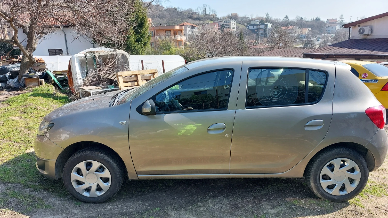 Dacia Sandero, снимка 3 - Автомобили и джипове - 53710959