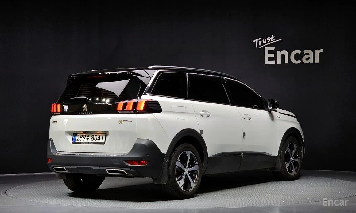 Peugeot 5008  - изображение 2