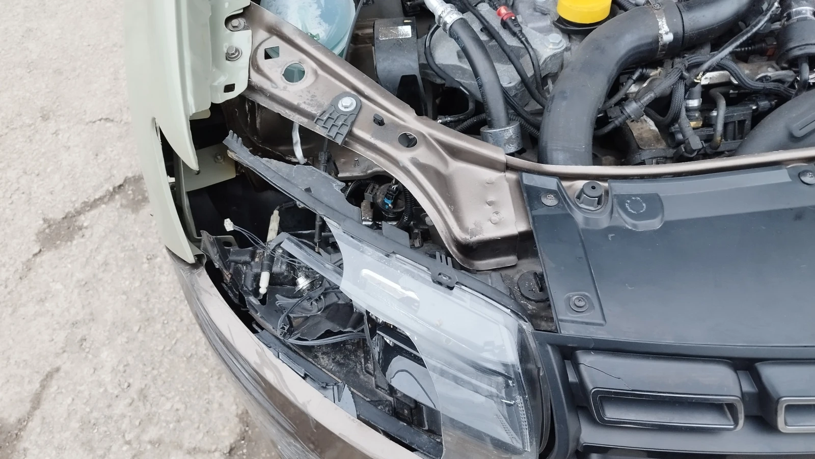 Dacia Sandero StepWay GPL Euro 6 - изображение 8