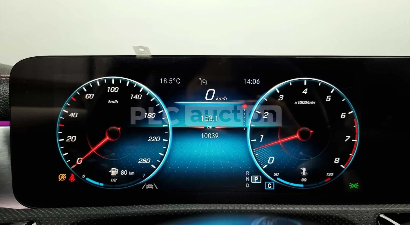 Mercedes-Benz CLA 250 4MATIC* AMG PKG , снимка 9 - Автомобили и джипове - 54177644