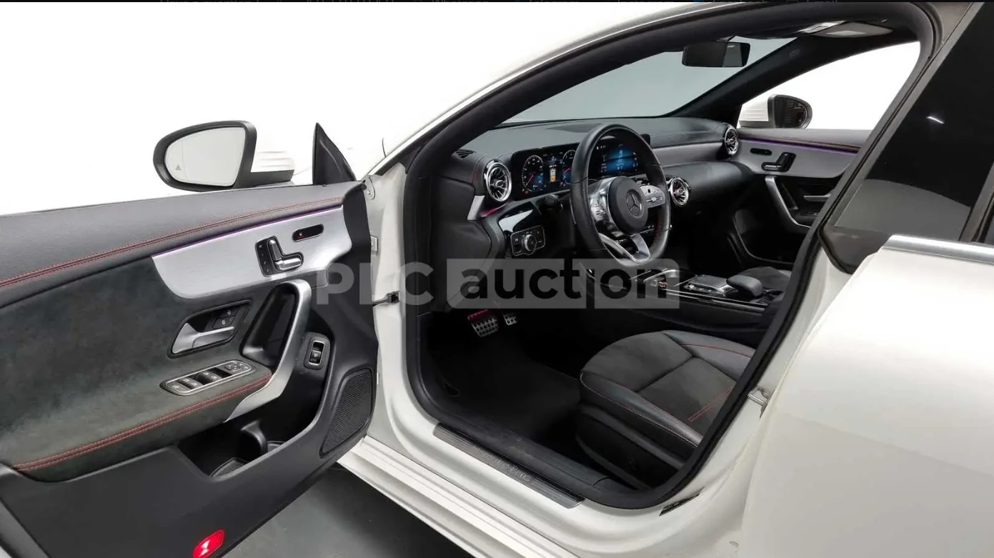 Mercedes-Benz CLA 250 4MATIC* AMG PKG , снимка 10 - Автомобили и джипове - 54177644