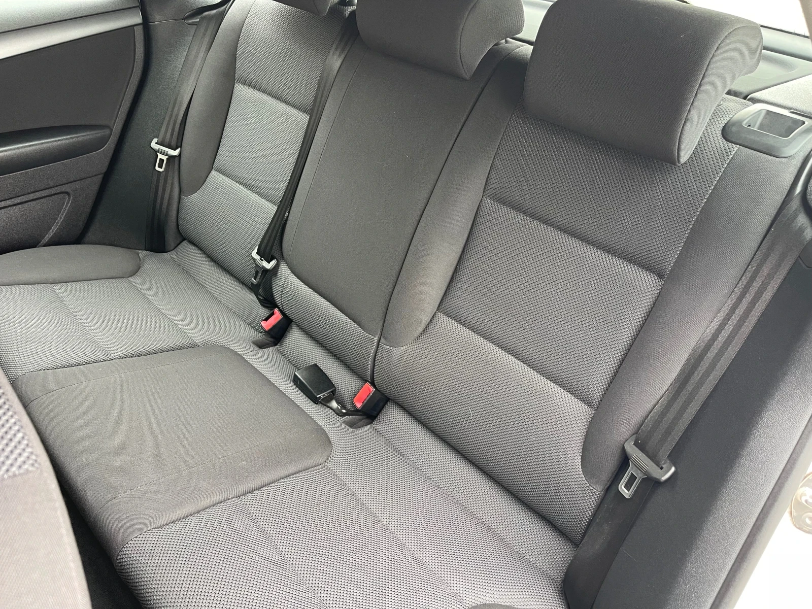 Audi A3 SPORTBACK 1.6 TDI 90 К.С. 2012 Г. FACELIFT 170 000, снимка 11 - Автомобили и джипове - 54218272