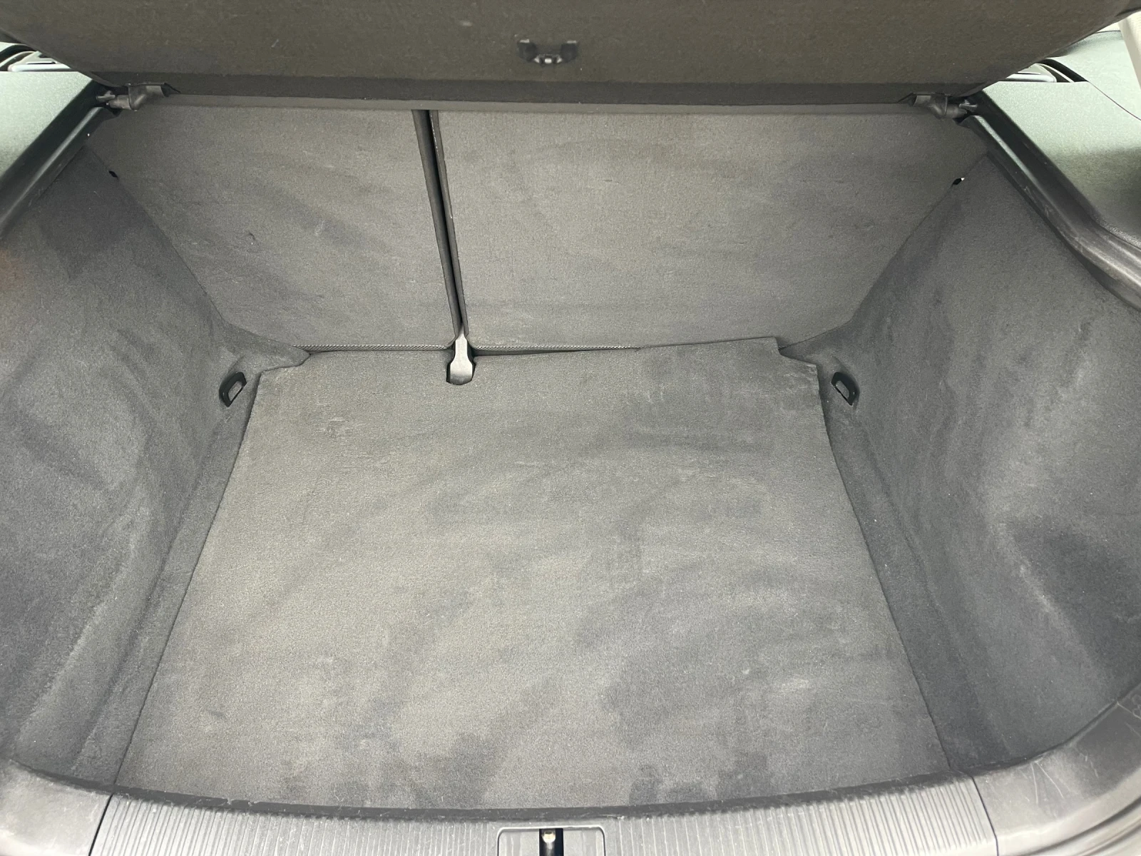 Audi A3 SPORTBACK 1.6 TDI 90 К.С. 2012 Г. FACELIFT 170 000, снимка 15 - Автомобили и джипове - 54218272