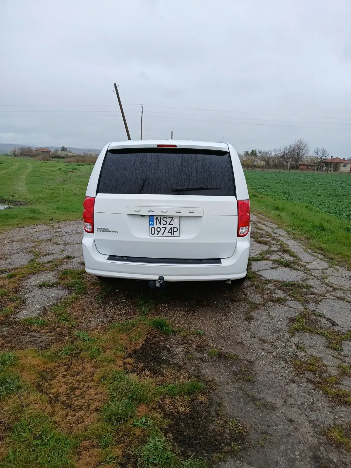 Dodge Caravan, снимка 4 - Автомобили и джипове - 54641139