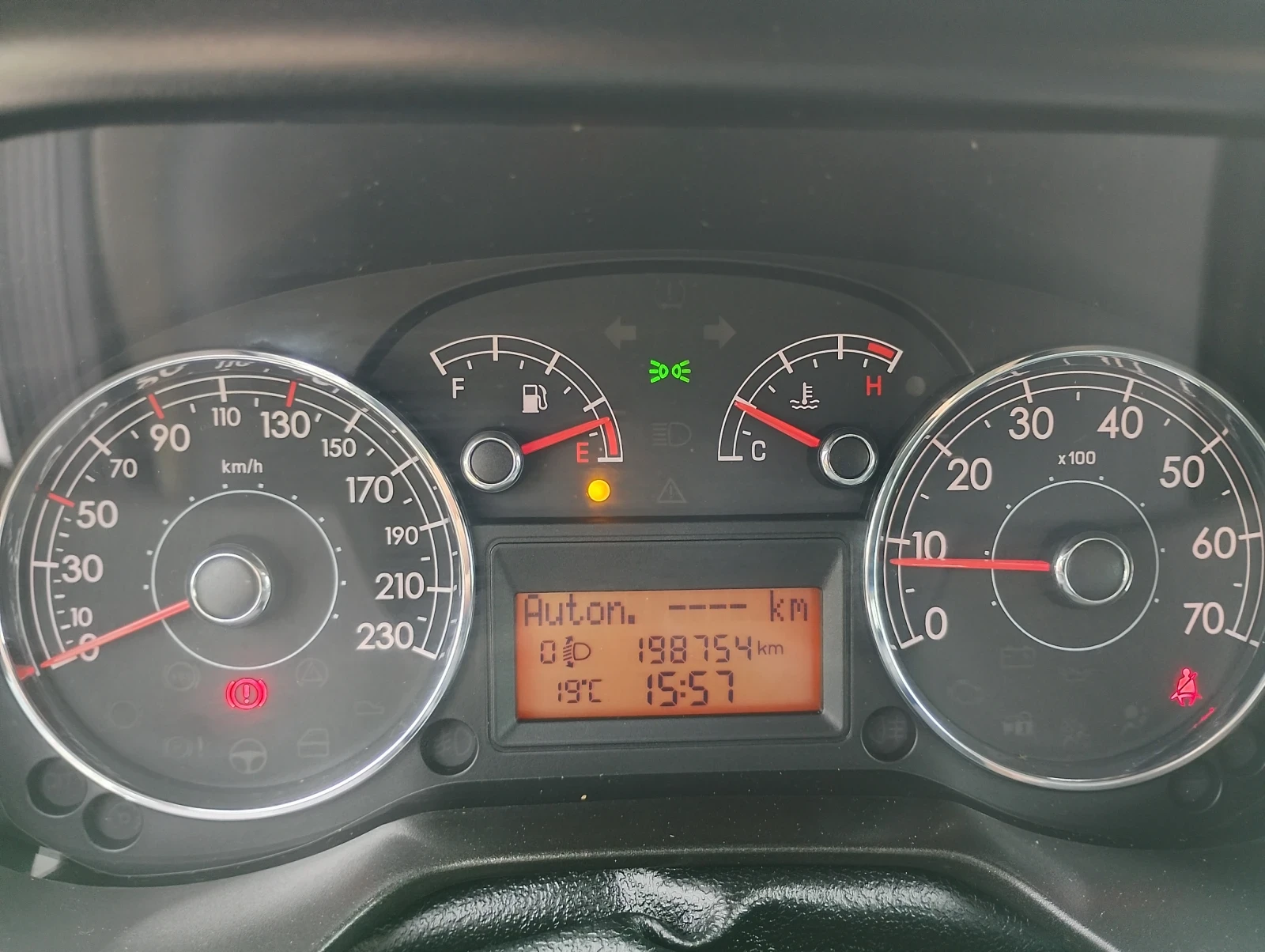 Fiat Punto, снимка 8 - Автомобили и джипове - 54654673