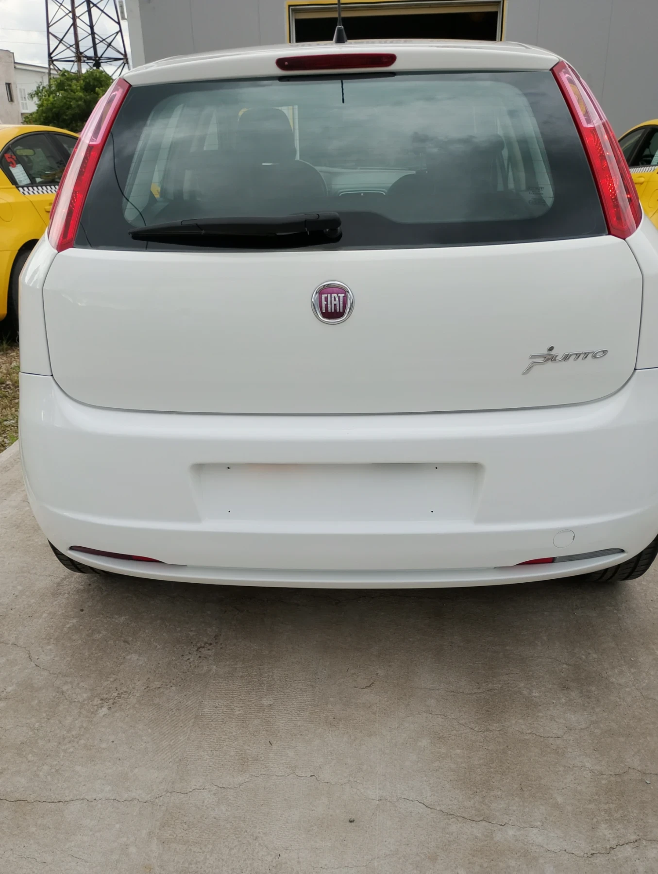 Fiat Punto, снимка 4 - Автомобили и джипове - 54654673