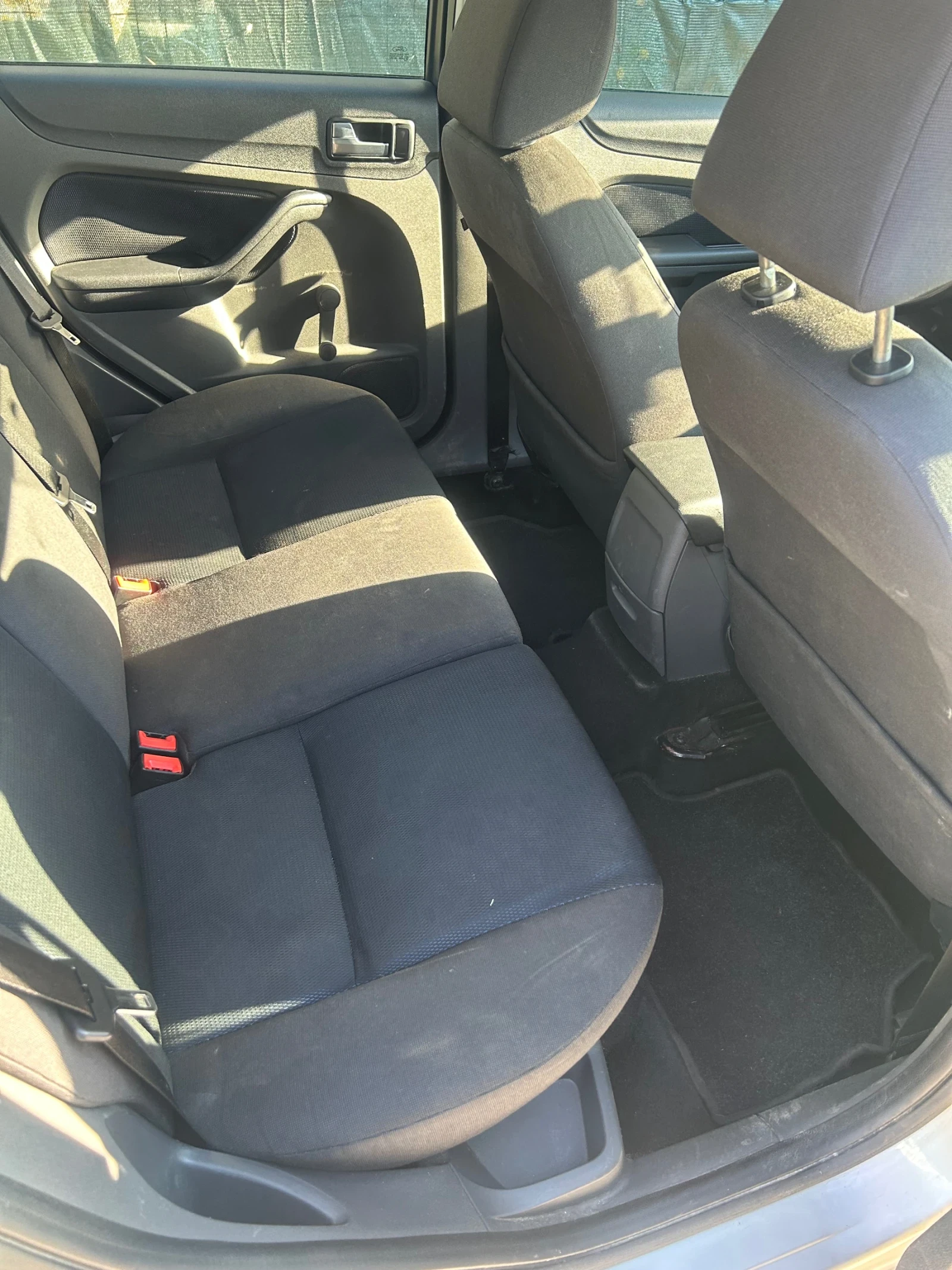 Ford Focus 1.6TDCI, снимка 2 - Автомобили и джипове - 54978314