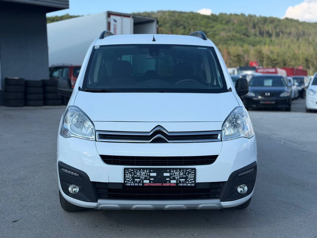 Citroen Berlingo 1.6BlueHDi FACELIFT, снимка 2 - Автомобили и джипове - 55051886