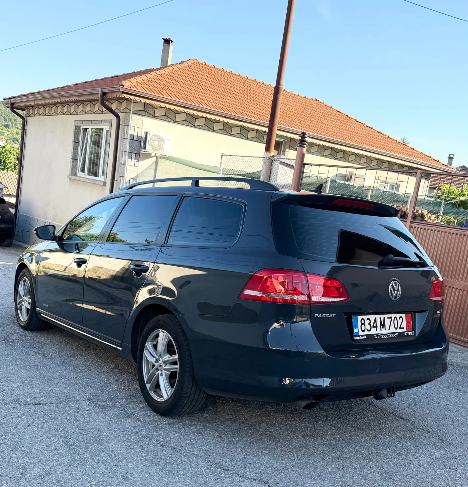 VW Passat 1.6 TDI , снимка 4 - Автомобили и джипове - 55199805