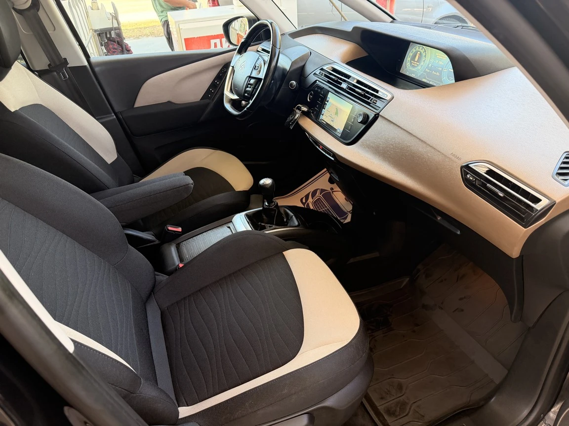 Citroen Grand C4 Picasso 1.6hdi 120ks 6+ 1, снимка 8 - Автомобили и джипове - 55502499