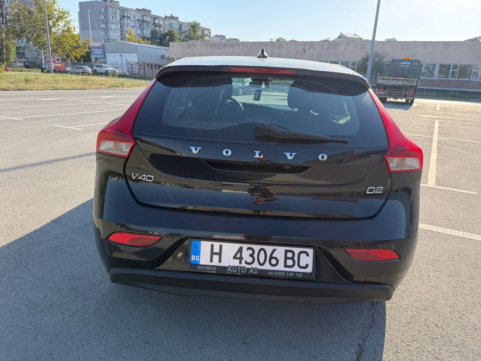Volvo V40 ОБСЛУЖЕН* ГАРАНЦИЯ, снимка 6 - Автомобили и джипове - 55900065