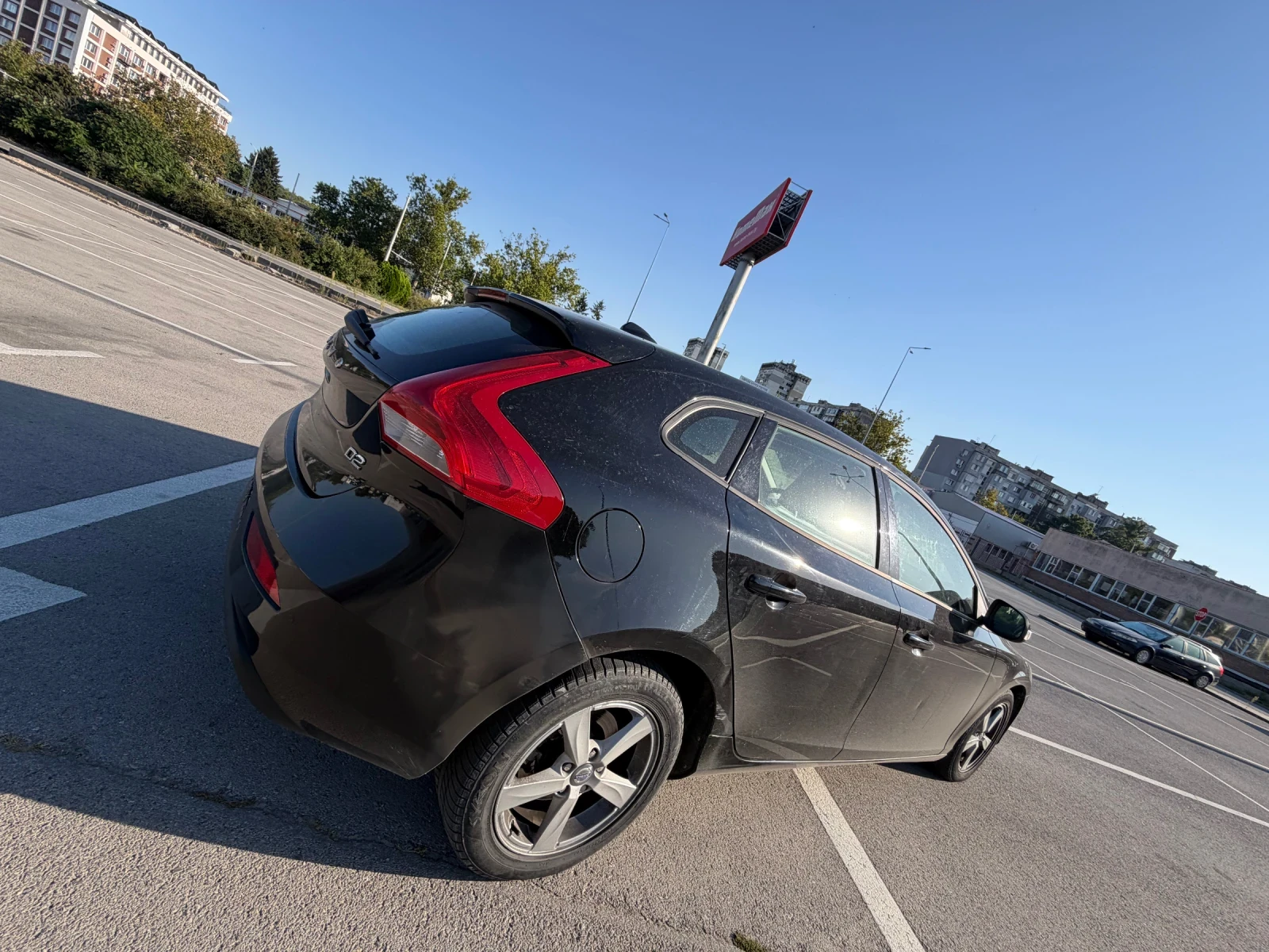 Volvo V40 ОБСЛУЖЕН* ГАРАНЦИЯ, снимка 5 - Автомобили и джипове - 55900065