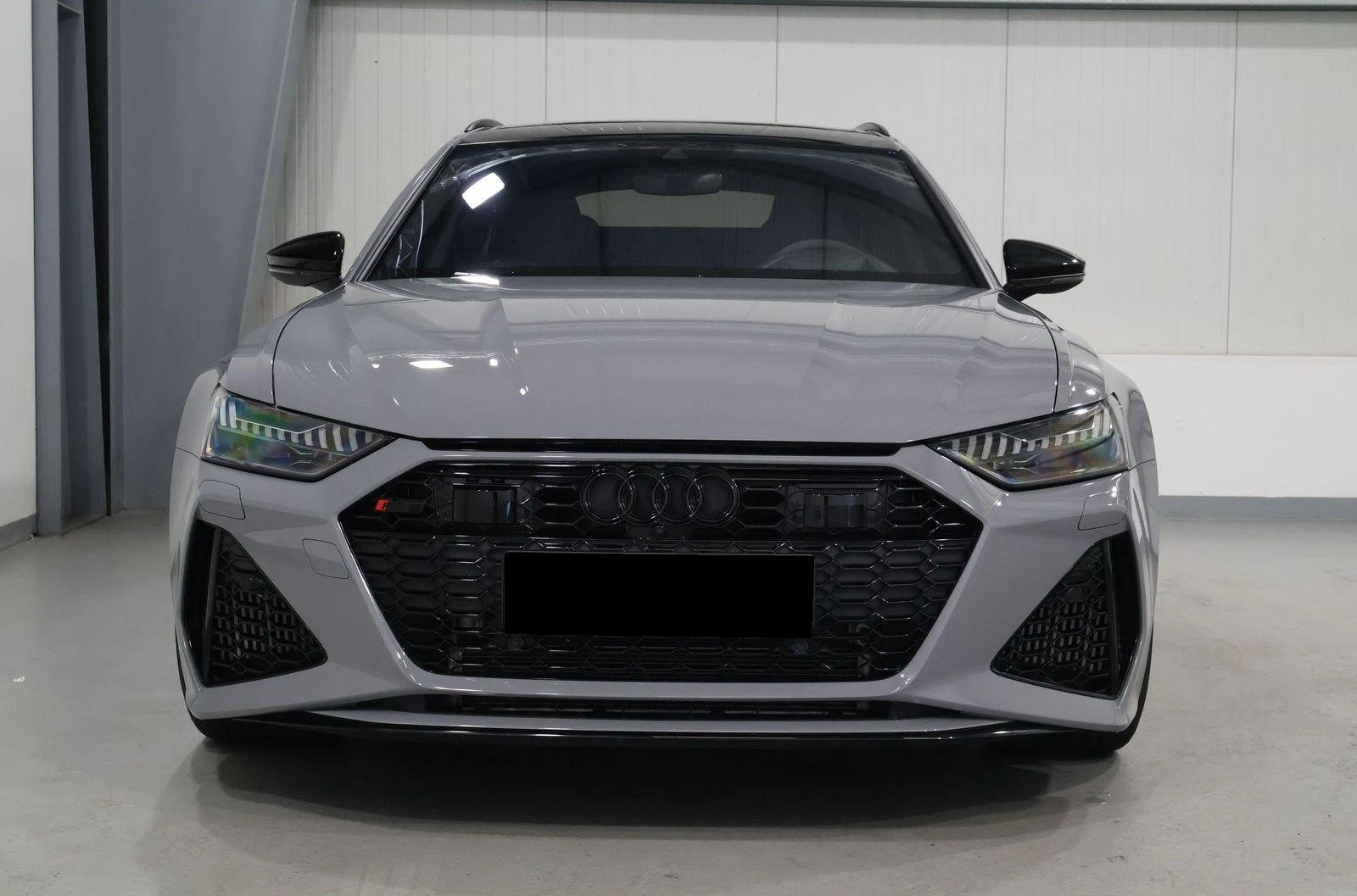 Audi Rs6 DYNAMIC / MATRIX / PANO / B&O / HUD / EXCLUSIVE /, снимка 2 - Автомобили и джипове - 56015330