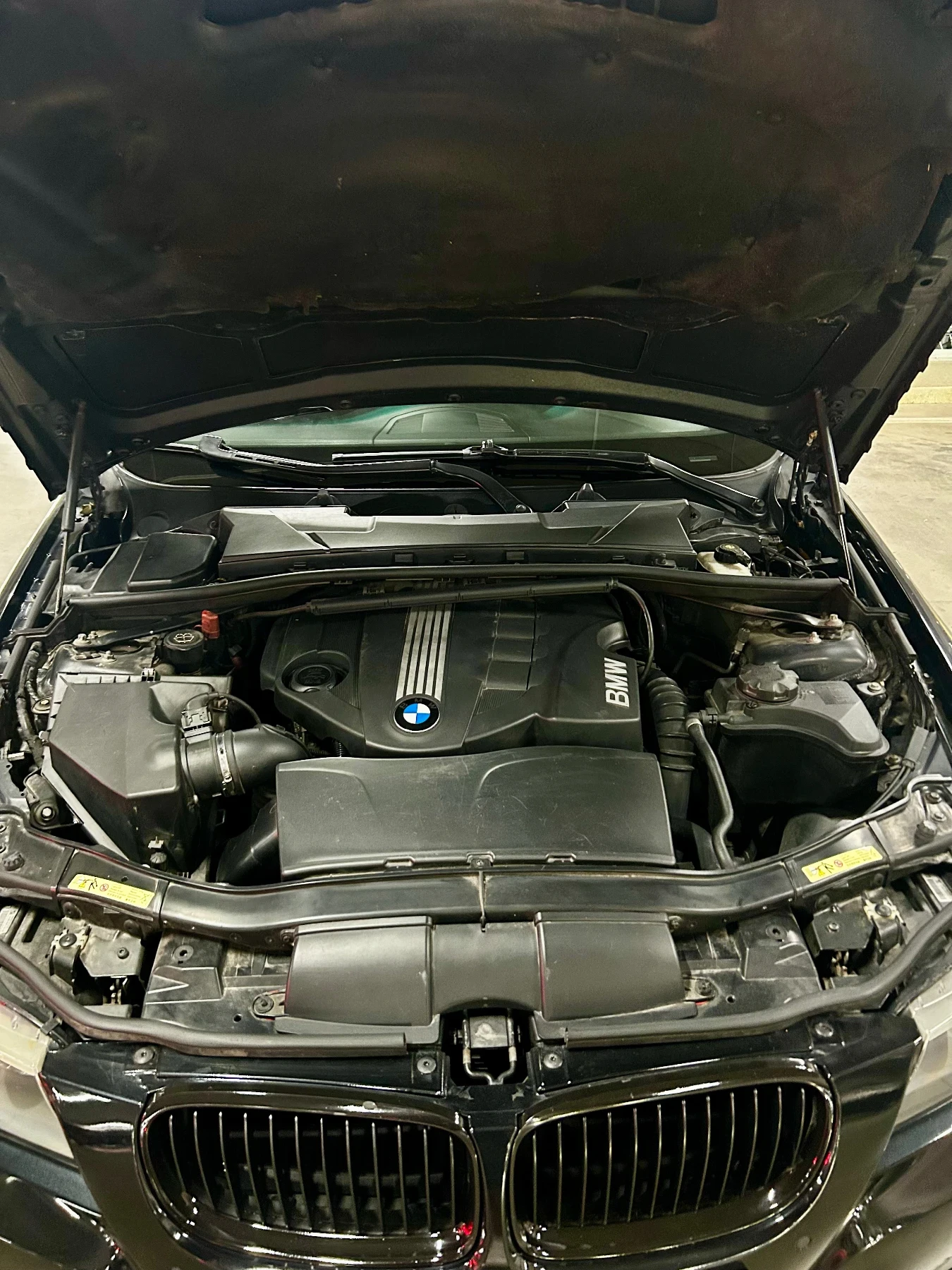 BMW 320, снимка 14 - Автомобили и джипове - 56107106