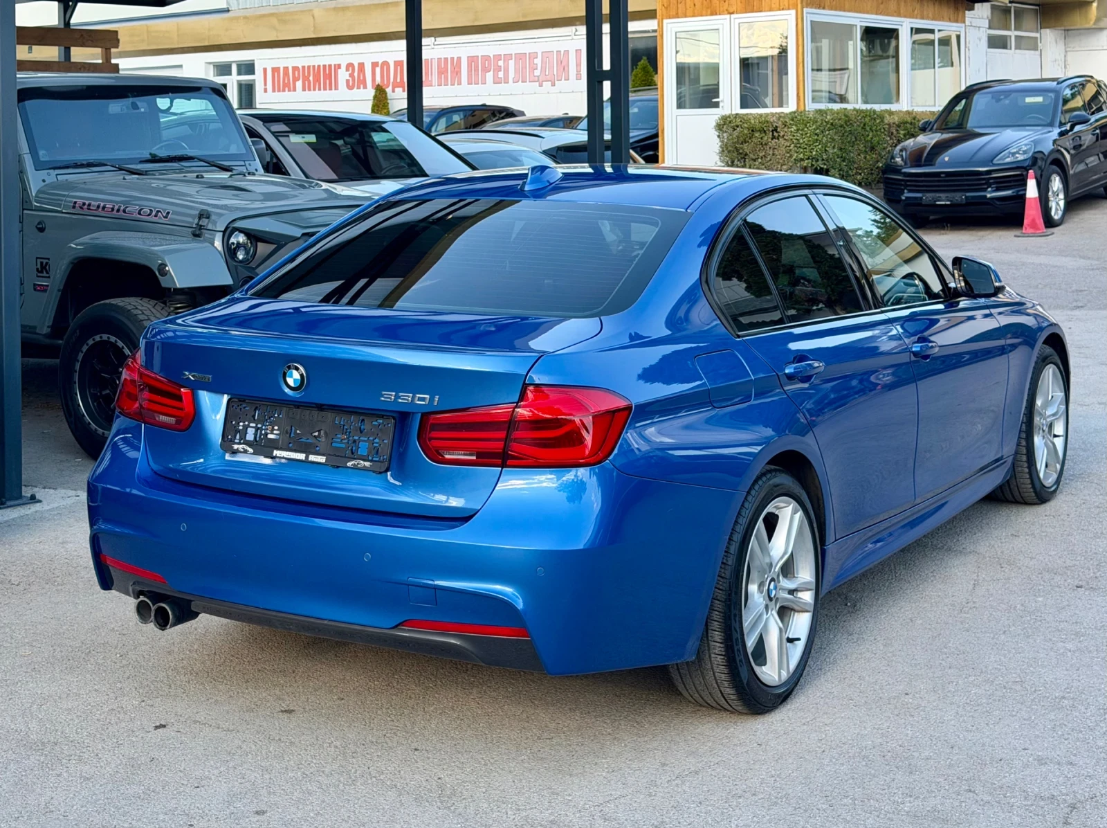 BMW 330 M-pack xDrive, снимка 5 - Автомобили и джипове - 56260934