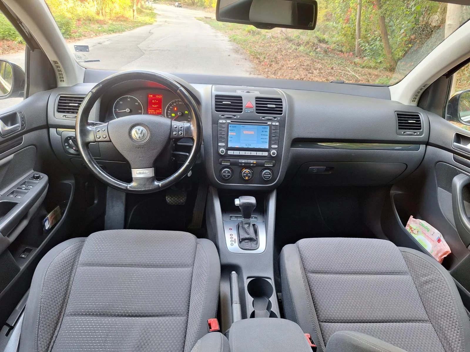 VW Golf 2.0 TDI GT 170 �.� DSG | Mobile.bg � ����������� 8